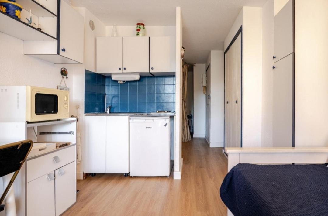 Appartement " Le Grand Bleu " A 3 Min De La Plage La Londe-les-Maures Buitenkant foto